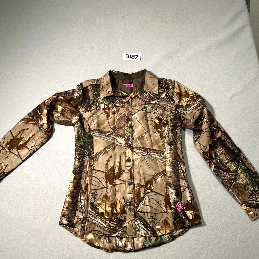 Game Winner Hunting Shirt Womens Small Multicolor Camouflage Mesh Panel Logo